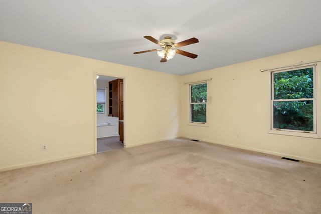 134 Cannafax Road, Barnesville, GA 30204