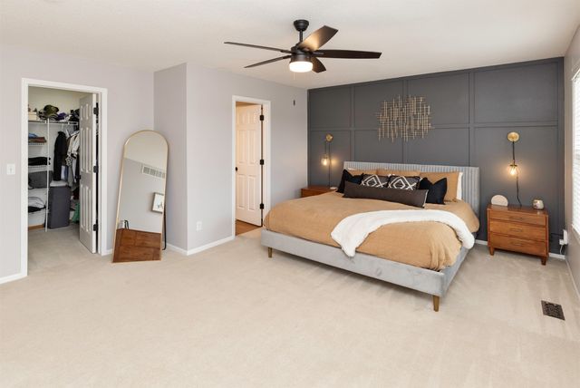 217 Bridgewood Drive, West Des Moines, IA 50266