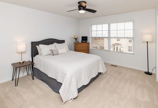 217 Bridgewood Drive, West Des Moines, IA 50266