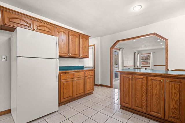 4950 James AVENUE, Wind Point, WI 53402