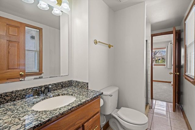 4950 James AVENUE, Wind Point, WI 53402