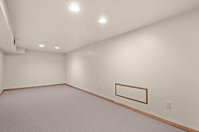 4950 James AVENUE, Wind Point, WI 53402