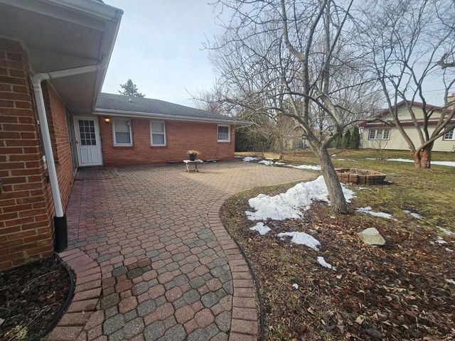 4950 James AVENUE, Wind Point, WI 53402