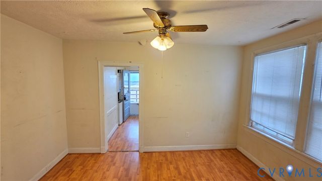 5318 Bloomingdale Ave, Henrico, VA 23228