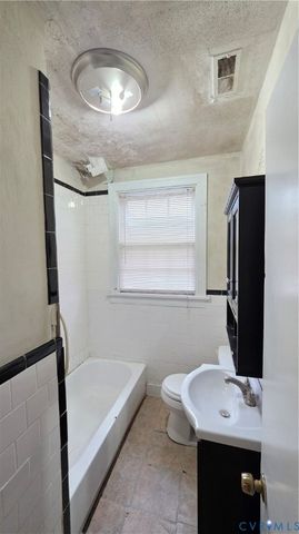 5318 Bloomingdale Ave, Henrico, VA 23228