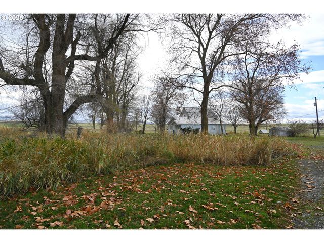 75938 SPRING HOLLOW Rd, Adams, OR 97810