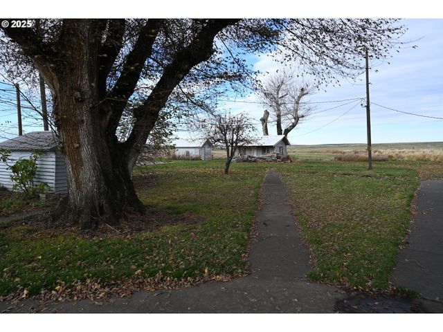 75938 SPRING HOLLOW Rd, Adams, OR 97810