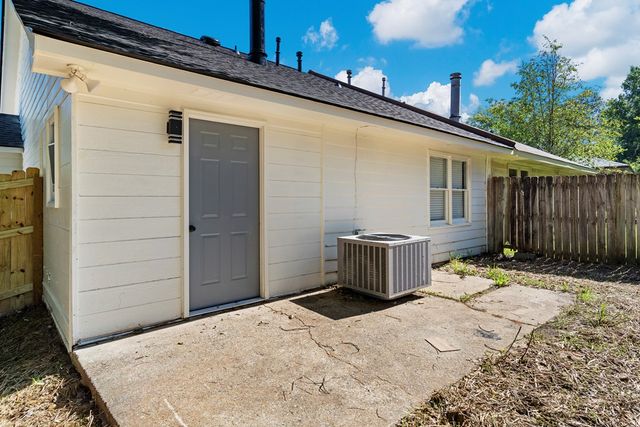 5820 Georgetown Drive, Columbus, GA 31907