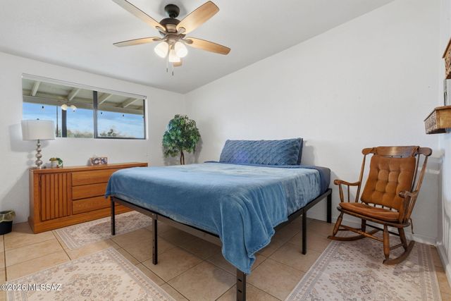 5353 N Oracle Jaynes Station Road, Tucson, AZ 85704