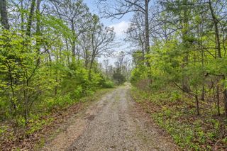 450 South Commercial Street, Conway, MO 65632