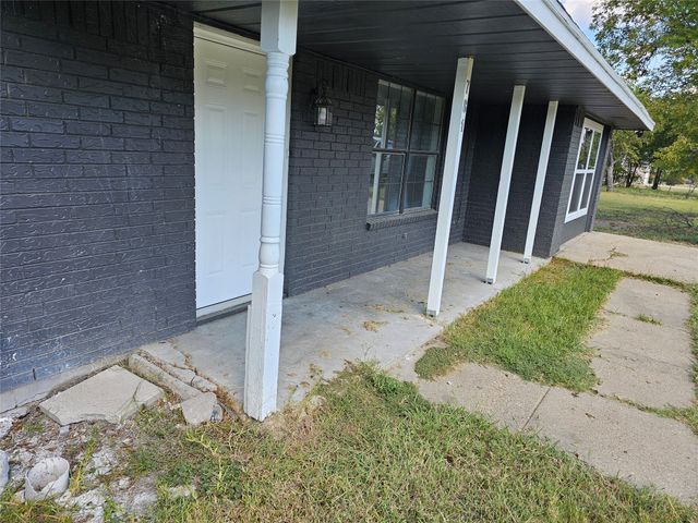 781 Hardeman, Italy, TX 76651