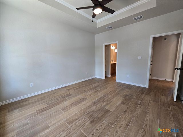 894 Luehlfing Drive, Canyon Lake, TX 78133