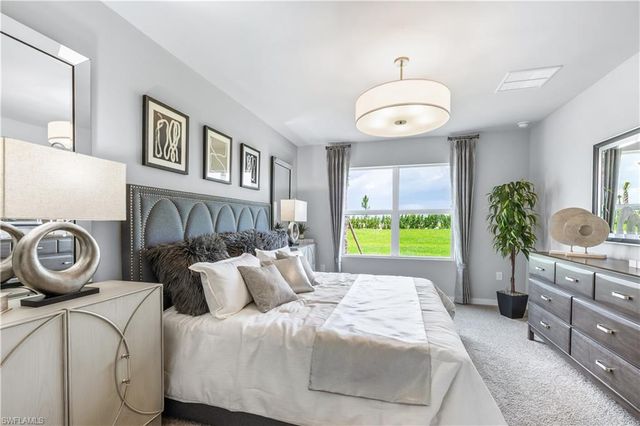 17803 SHADE TREE LOOP, Punta Gorda, FL 33982