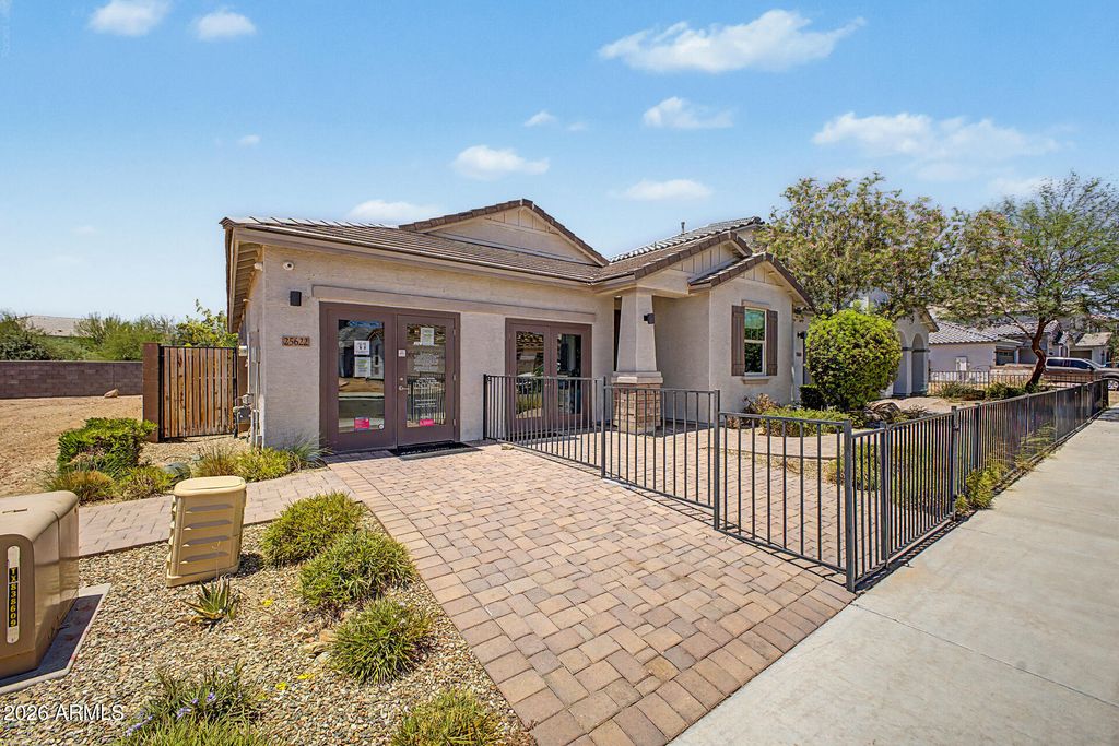 25622 N 142ND Lane, Surprise, AZ 85387 — photo 4
