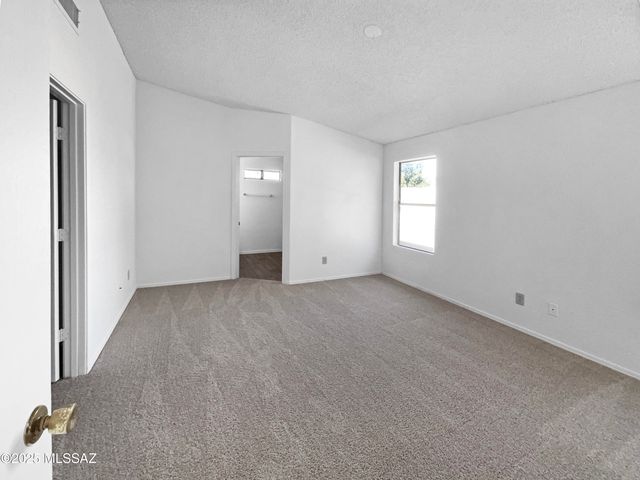 1792 W Ransom Oaks Drive, Tucson, AZ 85746