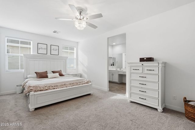 9460 E TUMERIC Avenue, Mesa, AZ 85212