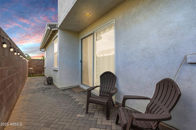 9460 E TUMERIC Avenue, Mesa, AZ 85212