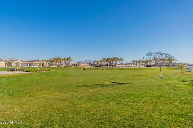 9460 E TUMERIC Avenue, Mesa, AZ 85212