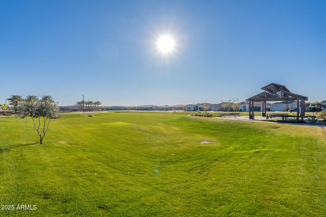 9460 E TUMERIC Avenue, Mesa, AZ 85212