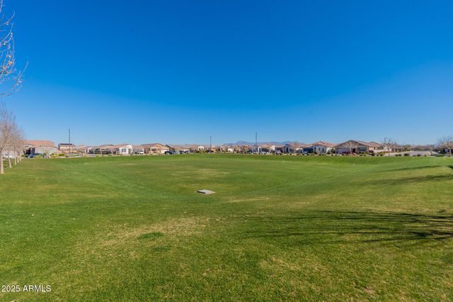 9460 E TUMERIC Avenue, Mesa, AZ 85212