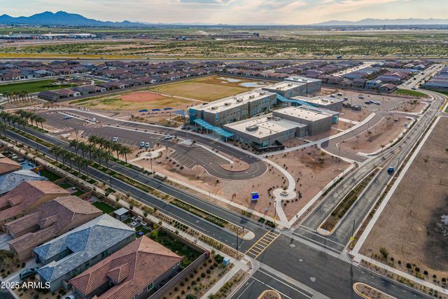 9460 E TUMERIC Avenue, Mesa, AZ 85212