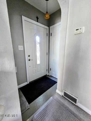 4421 Willys Parkway, Toledo, OH 43612