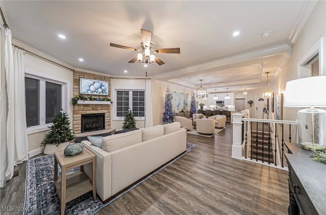 202 Whispering Shores, Vermilion, OH 44089