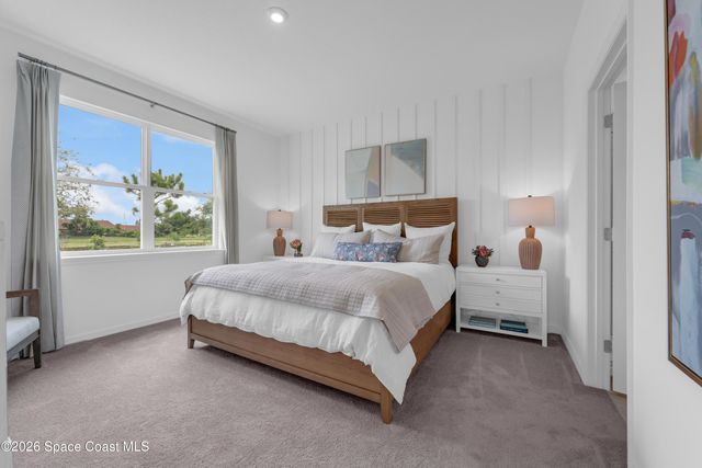 866 Castleford Avenue NE, Palm Bay, FL 32905