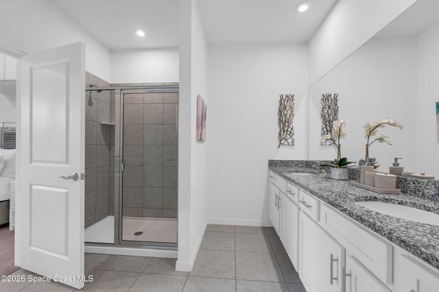 866 Castleford Avenue NE, Palm Bay, FL 32905