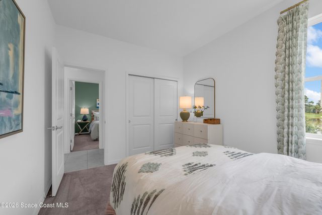 866 Castleford Avenue NE, Palm Bay, FL 32905