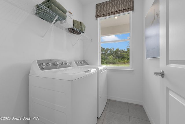 866 Castleford Avenue NE, Palm Bay, FL 32905
