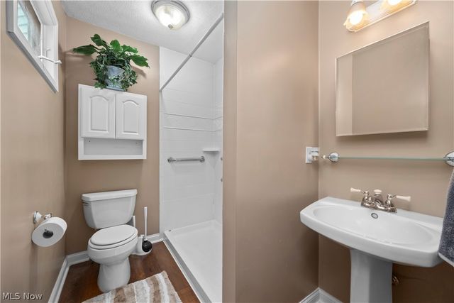 21766 Woodfield Trail, Strongsville, OH 44149