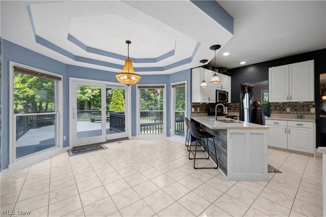 21766 Woodfield Trail, Strongsville, OH 44149