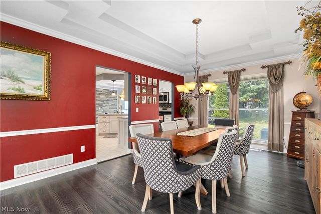 21766 Woodfield Trail, Strongsville, OH 44149