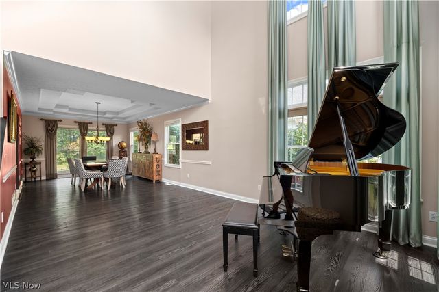 21766 Woodfield Trail, Strongsville, OH 44149