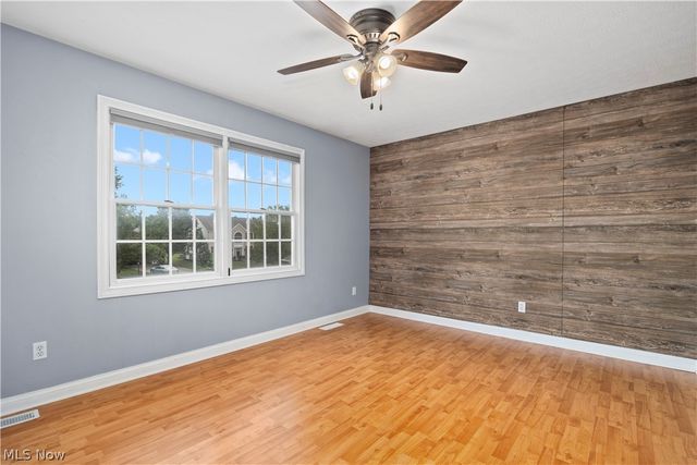 21766 Woodfield Trail, Strongsville, OH 44149