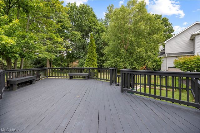 21766 Woodfield Trail, Strongsville, OH 44149