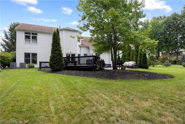 21766 Woodfield Trail, Strongsville, OH 44149