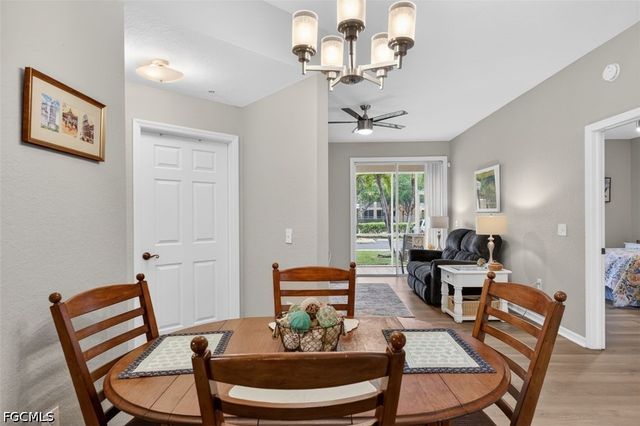 12505 McGregor BLVD 113, Fort Myers, FL 33919