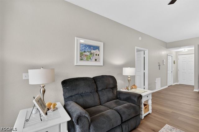 12505 McGregor BLVD 113, Fort Myers, FL 33919