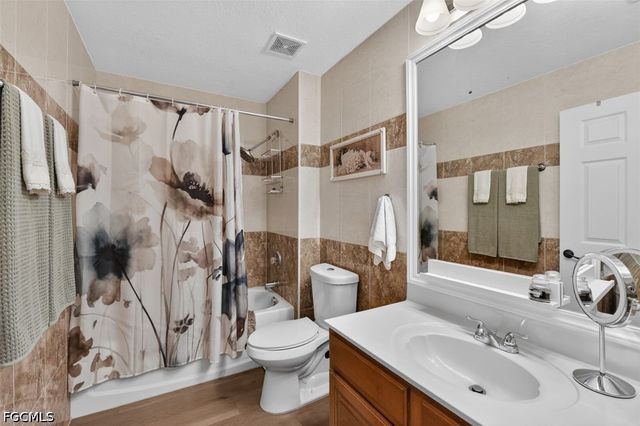 12505 McGregor BLVD 113, Fort Myers, FL 33919