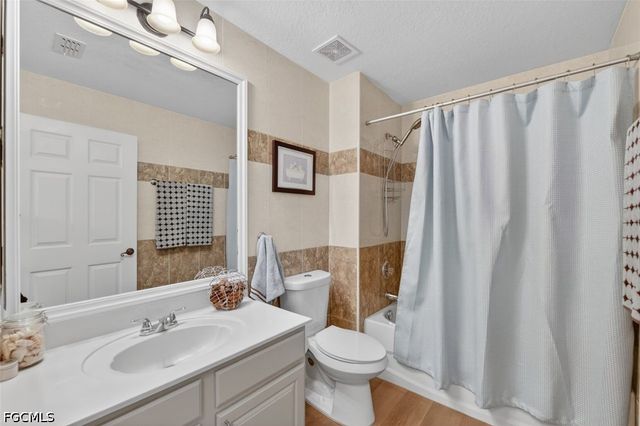 12505 McGregor BLVD 113, Fort Myers, FL 33919