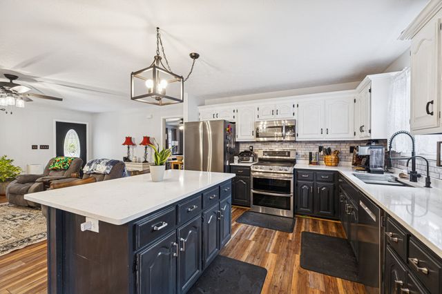 183 Lockwood Hollow Rd, Dover, TN 37058