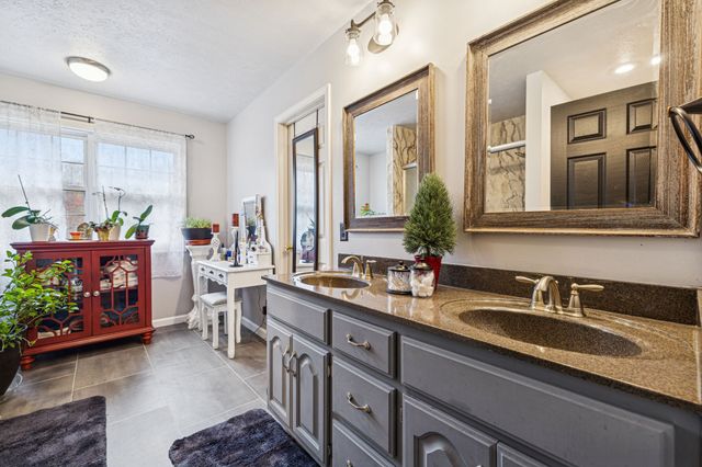 183 Lockwood Hollow Rd, Dover, TN 37058