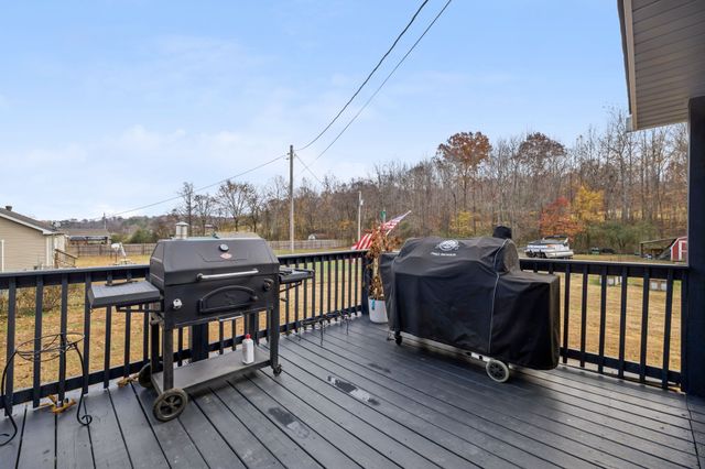 183 Lockwood Hollow Rd, Dover, TN 37058