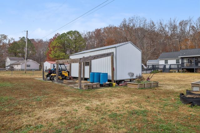 183 Lockwood Hollow Rd, Dover, TN 37058