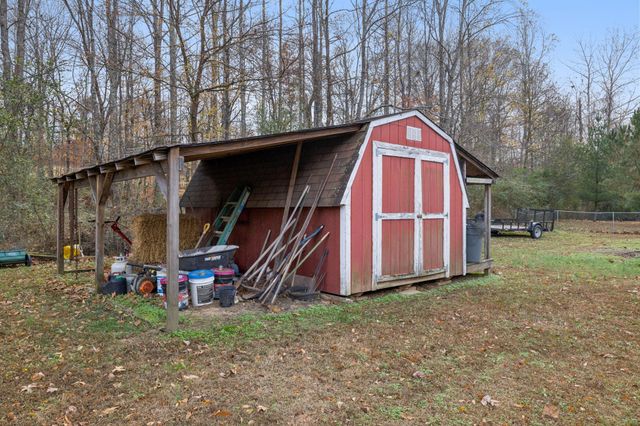 183 Lockwood Hollow Rd, Dover, TN 37058