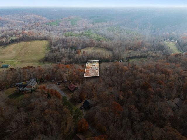 183 Lockwood Hollow Rd, Dover, TN 37058