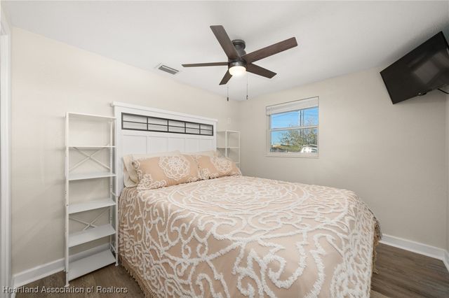 403 Lake Lotela Drive, Avon Park, FL 33825