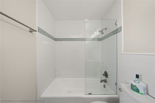 403 Lake Lotela Drive, Avon Park, FL 33825